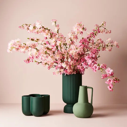 Nirassa planter / vase