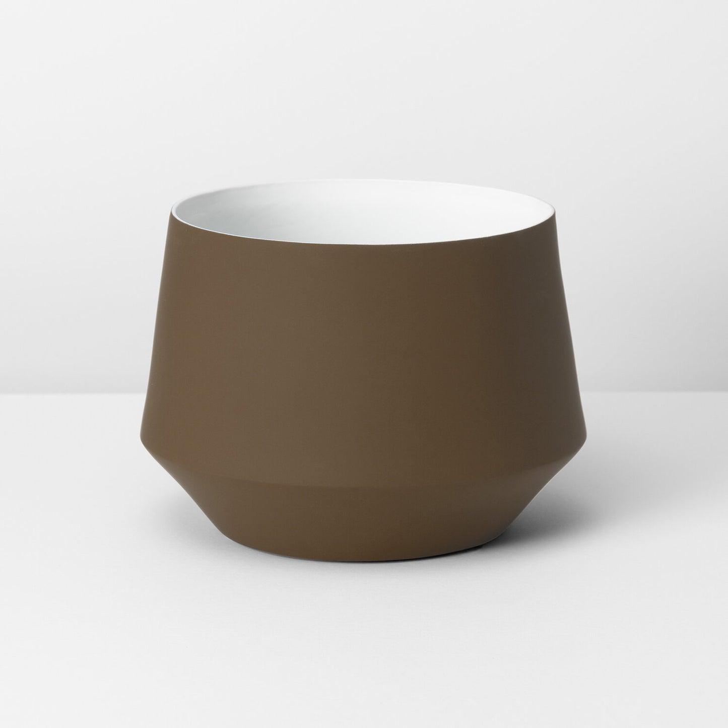 Samso Planter Earth Colour by Middle Of Nowhere