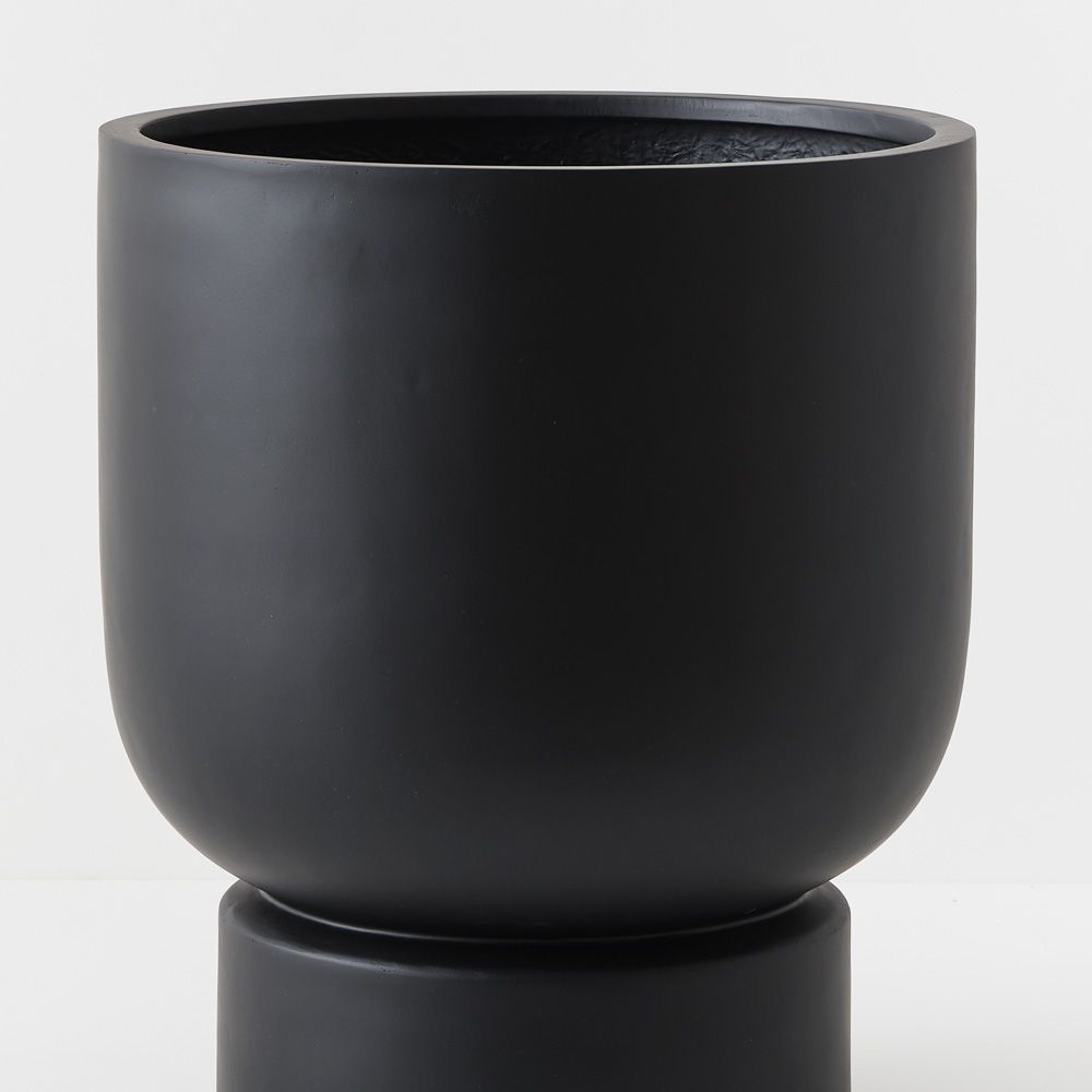 Foli Pot XL in Black or White