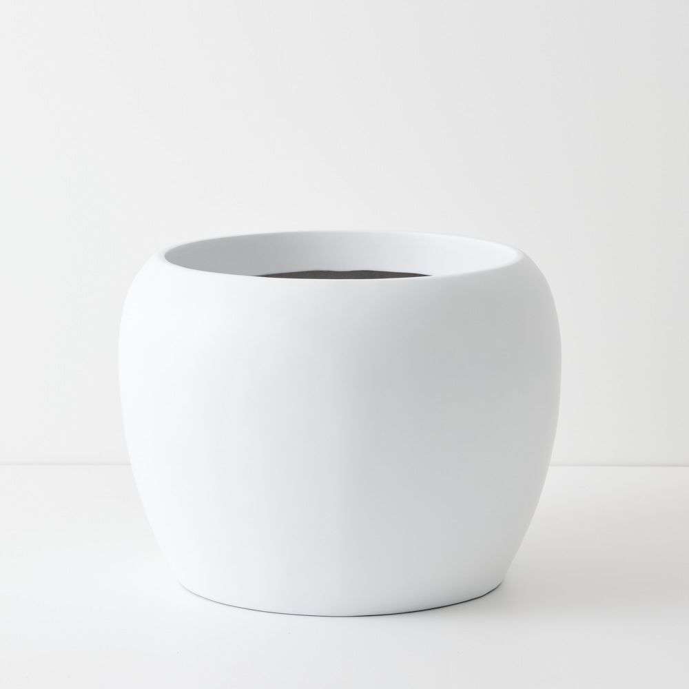 Ivar Pot XL in Black or White